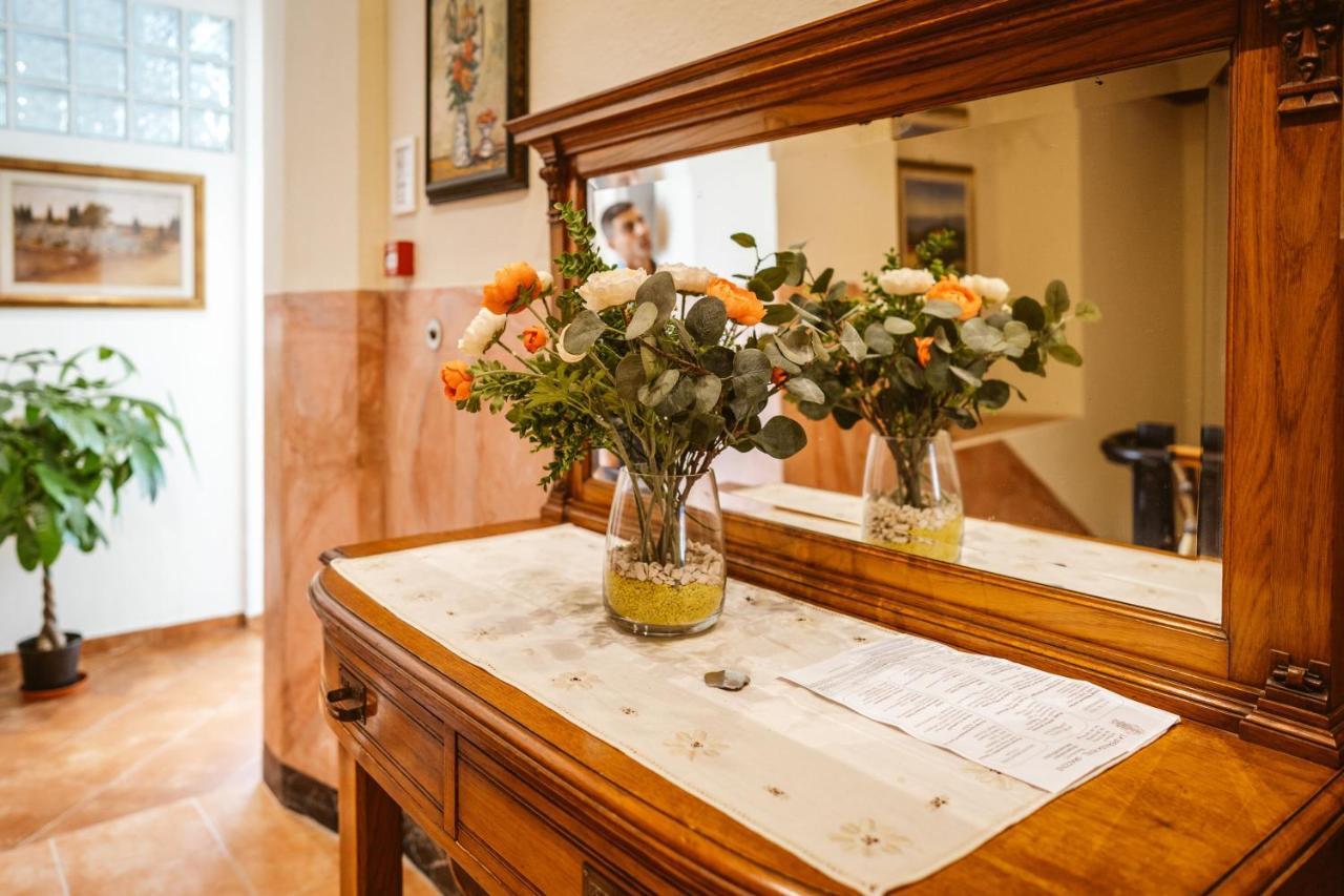 La Speranza Hotel Grazzini Руфина Экстерьер фото